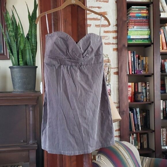 Volcom Corpo Class Frochickie Dress - Picture 3 of 8